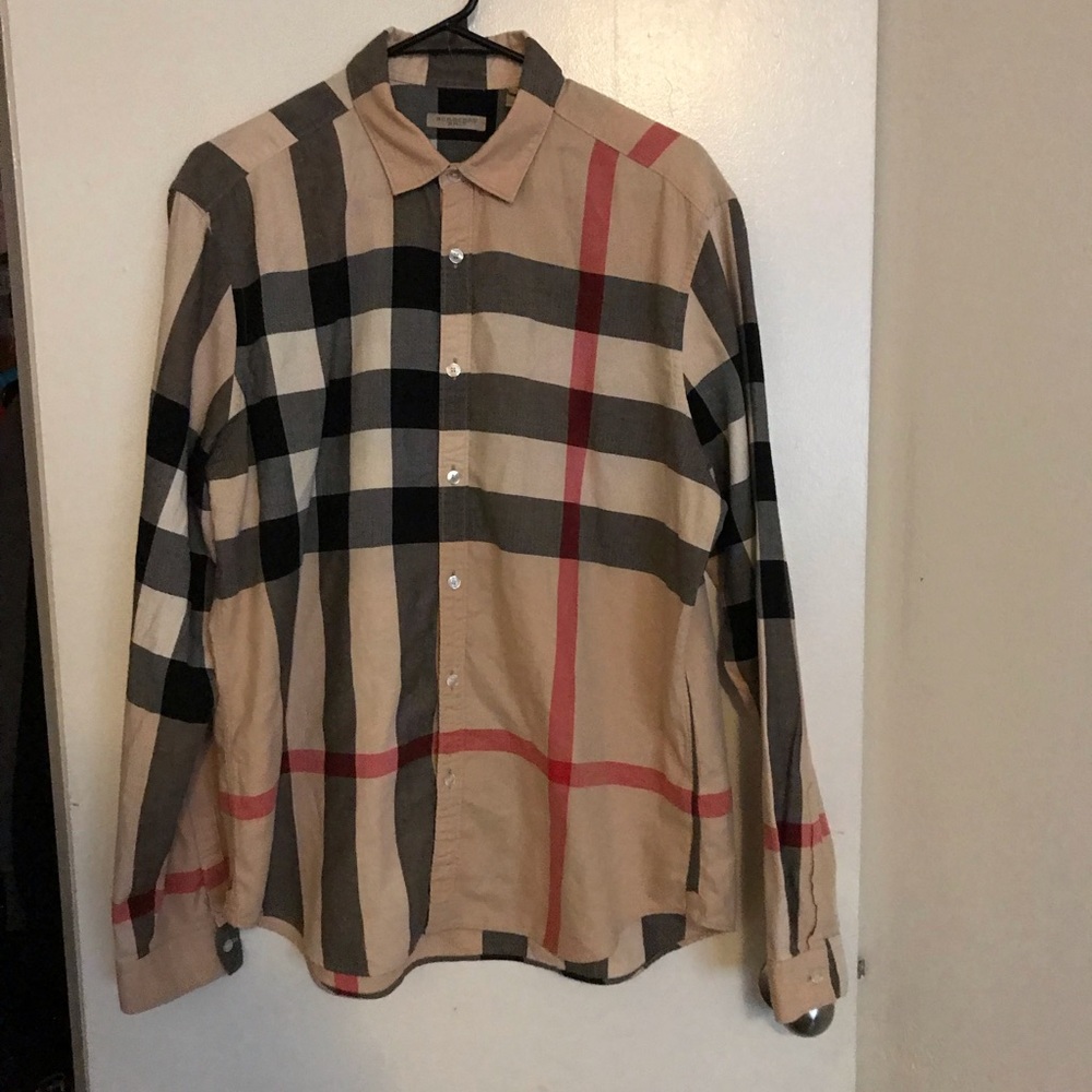 💥🔥 Men’s XL Burberry Brit button up 🔥💥